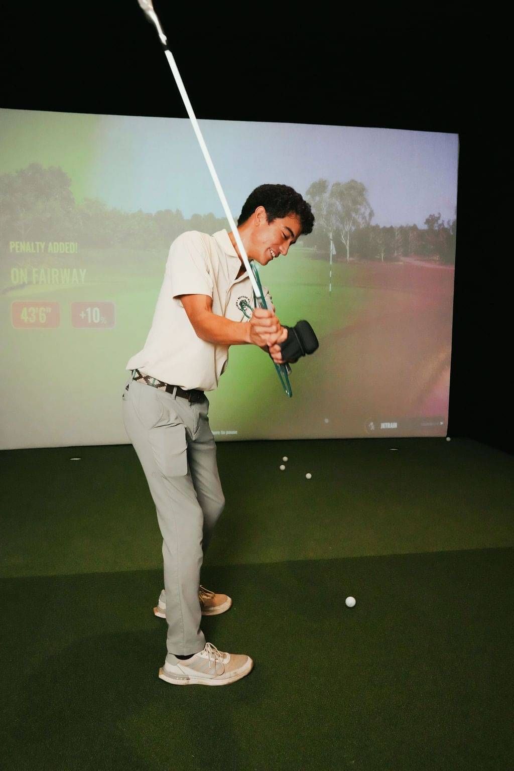 Illustration of character using Trackman Bay